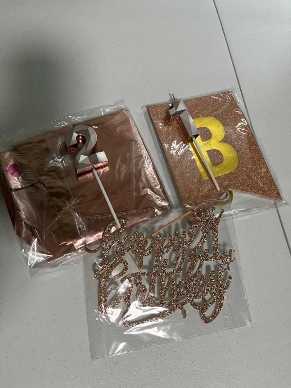 Amazon Rose Gold & Gold 'Happy 21st Birthday' Cake Topper and Number Candle Set